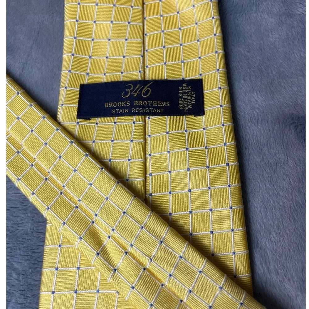 Brooks Brothers 346 Mens Silk Tie Yellow Blue‎ Micro Check Grid Stain Resistant